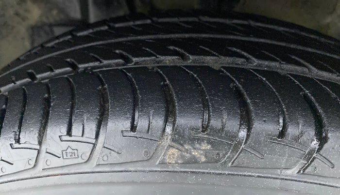 2020 Maruti New Wagon-R VXI 1.0, Petrol, Manual, 28,730 km, Left Front Tyre Tread