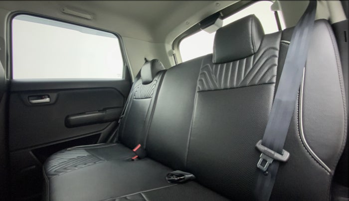 2020 Maruti New Wagon-R VXI 1.0, Petrol, Manual, 28,730 km, Right Side Rear Door Cabin