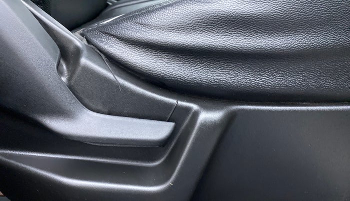 2020 Maruti New Wagon-R VXI 1.0, Petrol, Manual, 28,730 km, Driver Side Adjustment Panel