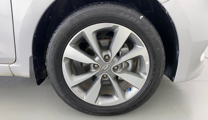 2015 Hyundai Elite i20 ASTA 1.2 (O), Petrol, Manual, 72,417 km, Right Front Wheel