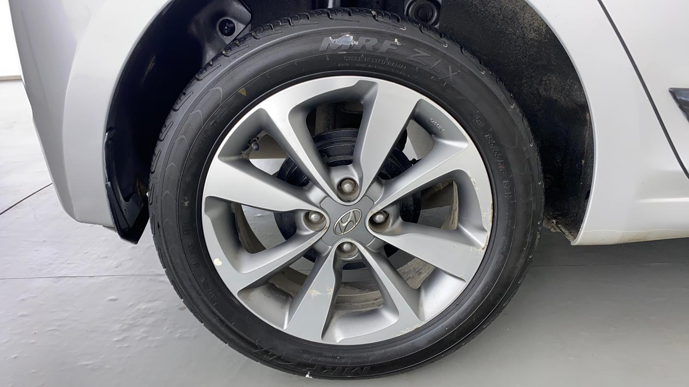 2015 Hyundai Elite i20 ASTA 1.2 (O), Petrol, Manual, 72,417 km, Right Rear Wheel
