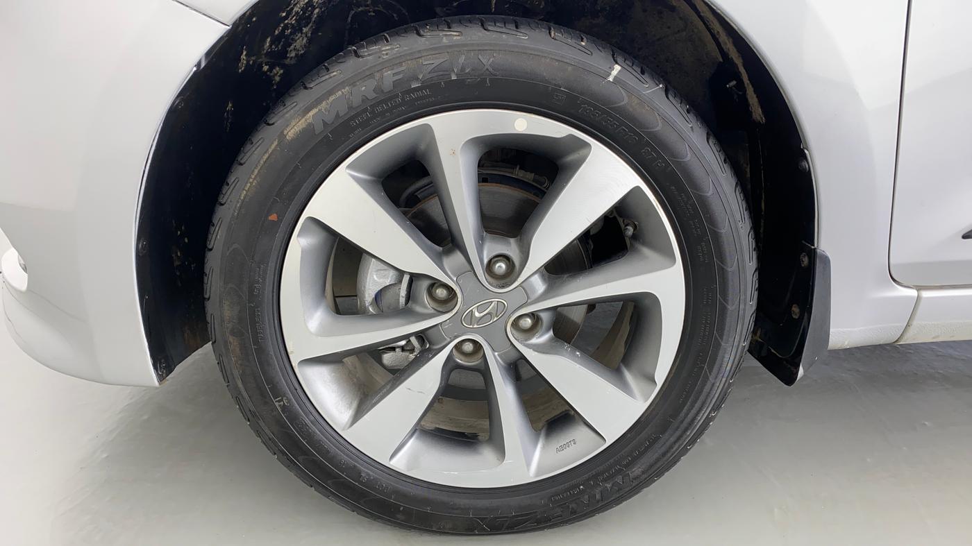 2015 Hyundai Elite i20 ASTA 1.2 (O), Petrol, Manual, 72,417 km, Left Front Wheel