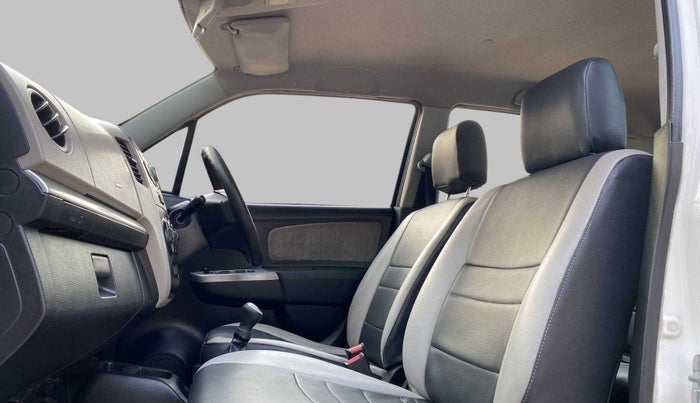 2014 Maruti Wagon R 1.0 VXI, Petrol, Manual, 57,773 km, Right Side Front Door Cabin