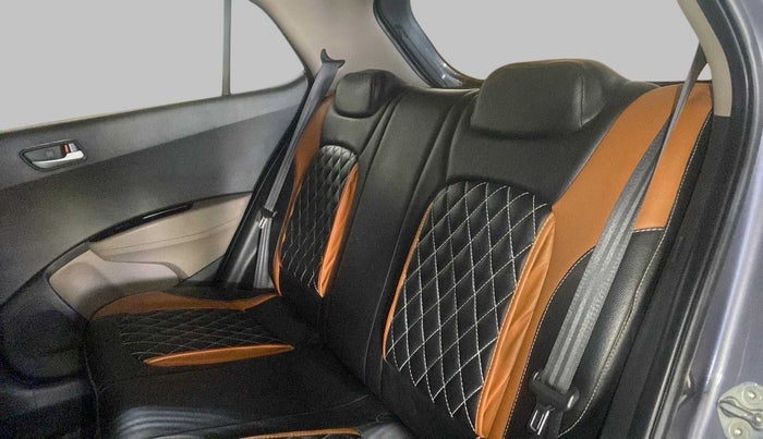 2019 Hyundai Grand i10 SPORTZ 1.2 KAPPA VTVT, Petrol, Manual, 24,945 km, Right Side Rear Door Cabin