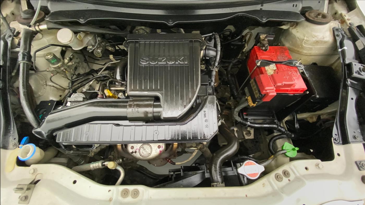 2014 Maruti Swift VXI, Petrol, Manual, 51,903 km, Open Bonet