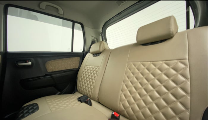 2017 Maruti Wagon R 1.0 VXI+ AMT, Petrol, Automatic, 54,469 km, Right Side Rear Door Cabin