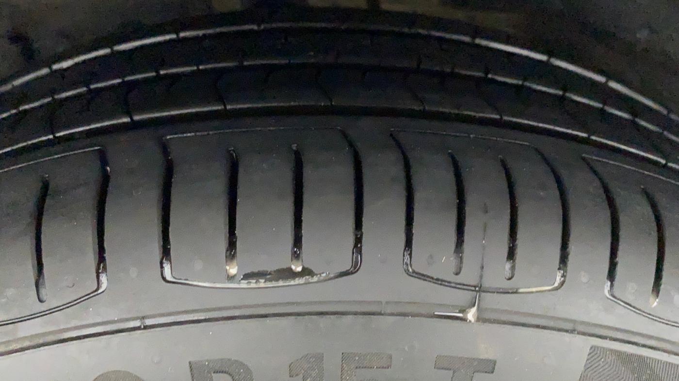 2014 Tata Zest XT RT, Petrol, Manual, 79,808 km, Right Rear Tyre Tread