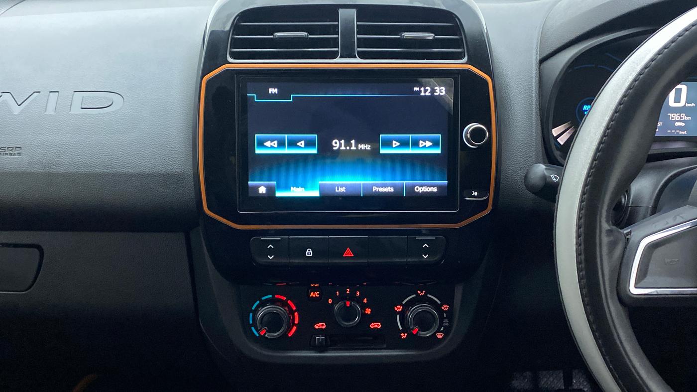 2022 Renault Kwid 1.0 CLIMBER OPT AMT, Petrol, Automatic, 7,969 km, Air Conditioner