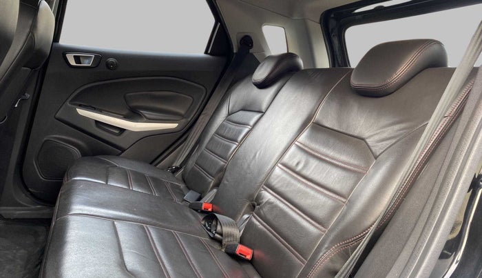 2014 Ford Ecosport 1.5 TITANIUMTDCI OPT, Diesel, Manual, 89,986 km, Right Side Rear Door Cabin