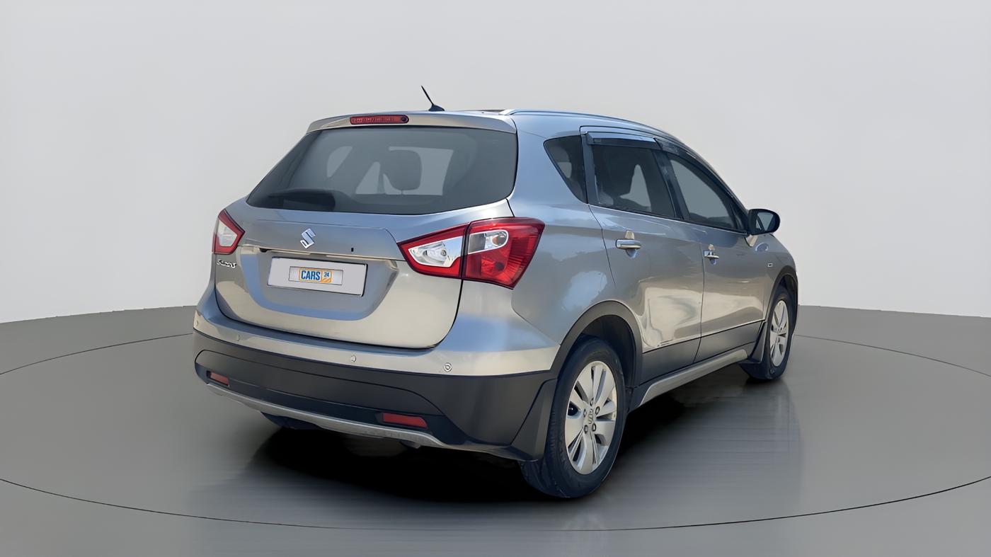 2015 Maruti S Cross ALPHA 1.3, Diesel, Manual, 36,307 km, Right Back Diagonal