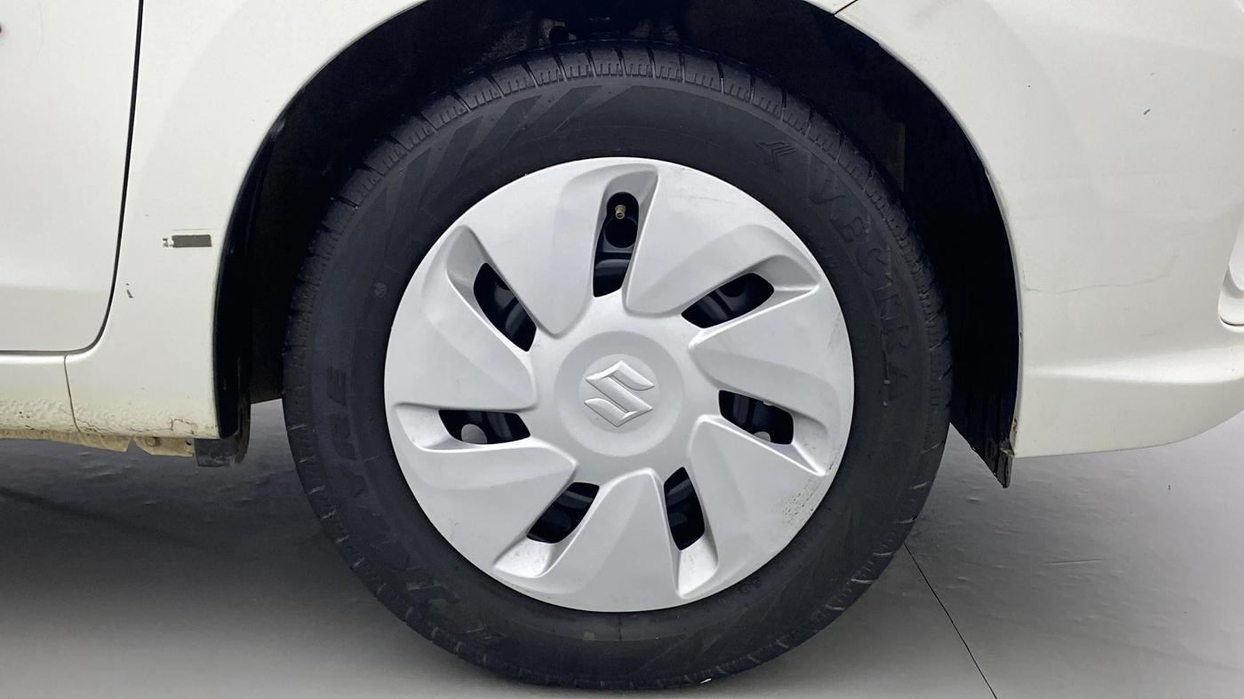 2019 Maruti Celerio ZXI, CNG, Manual, 50,436 km, Right Front Wheel