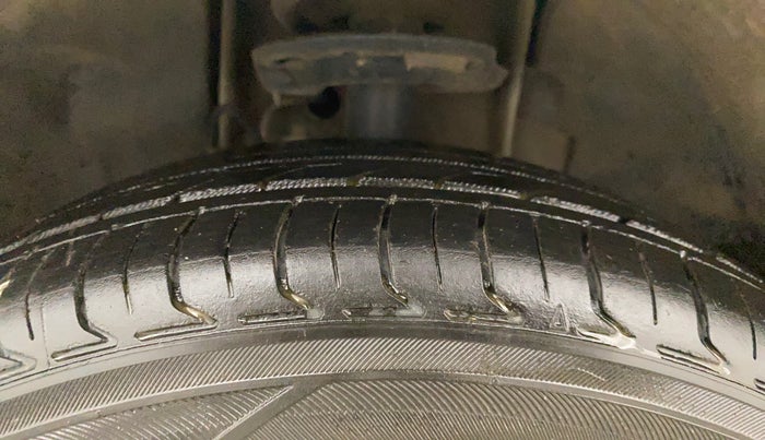 2018 Tata Tiago XZ PETROL, Petrol, Manual, 98,875 km, Left Front Tyre Tread