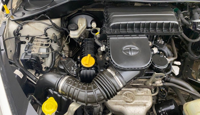 2018 Tata Tiago XZ PETROL, Petrol, Manual, 98,875 km, Engine View - Right