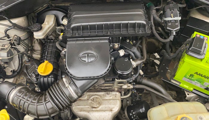 2018 Tata Tiago XZ PETROL, Petrol, Manual, 98,875 km, Engine View