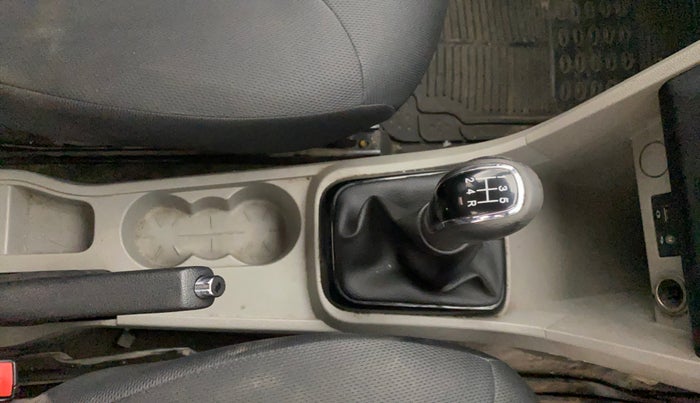 2018 Tata Tiago XZ PETROL, Petrol, Manual, 98,875 km, Gear Lever