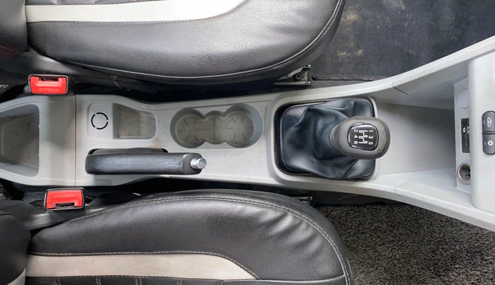 2021 Tata Tiago XT PETROL, Petrol, Manual, 1,40,973 km, Gear Lever