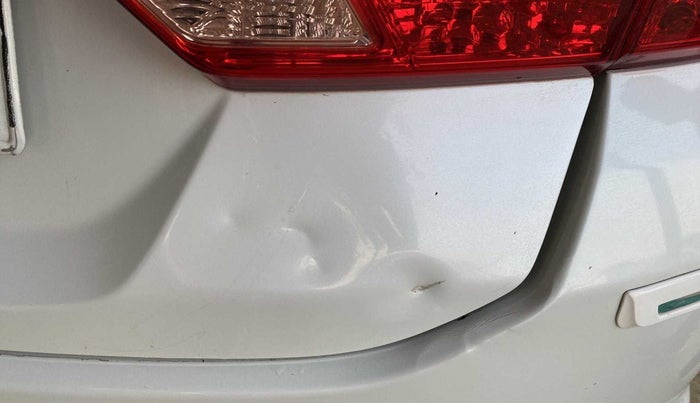 2017 Honda City 1.5L I-VTEC VX, Petrol, Manual, 53,088 km, Dicky (Boot door) - Slightly dented