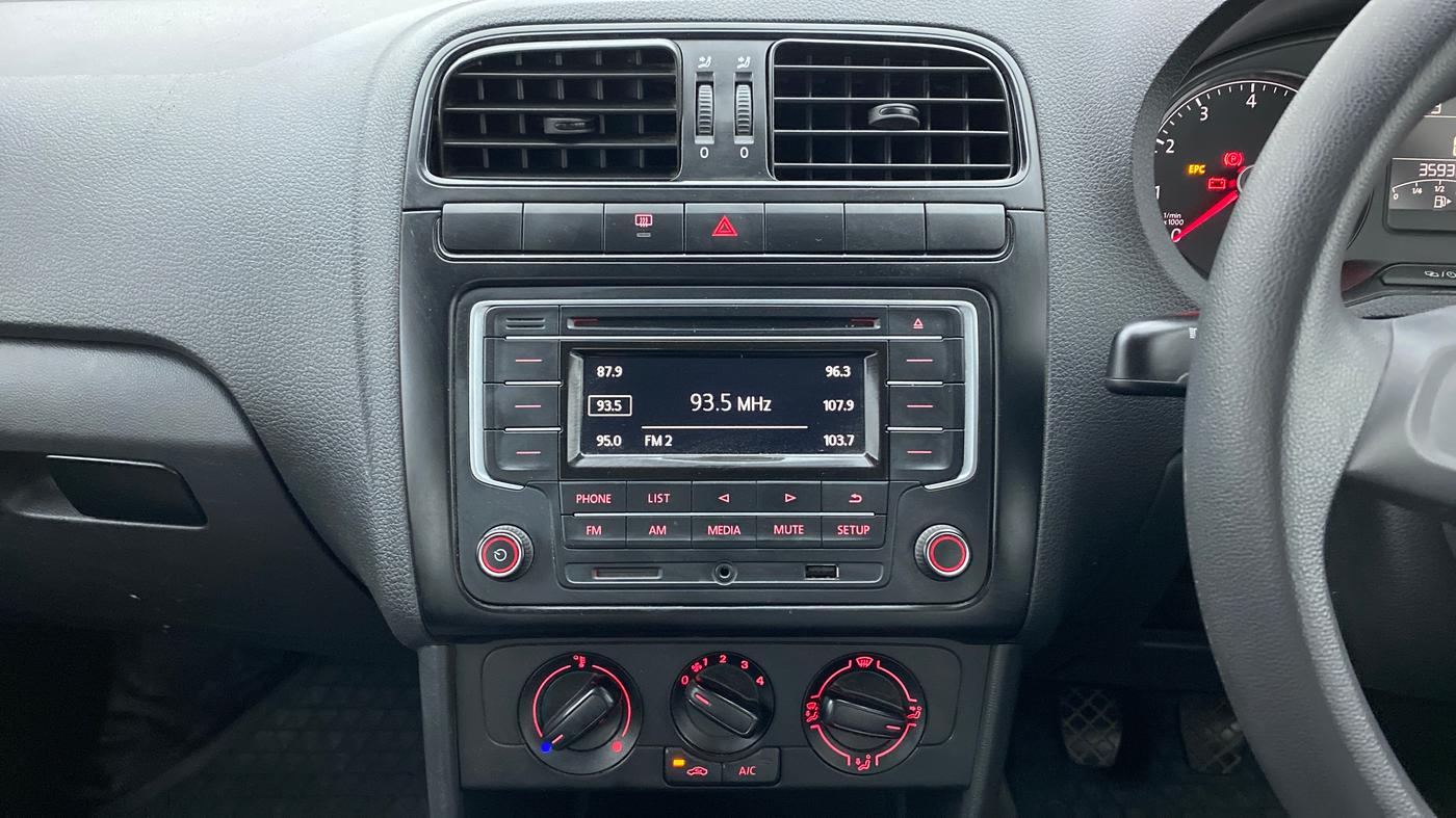 2019 Volkswagen Polo COMFORTLINE  CUP EDITION, Petrol, Manual, 36,003 km, Air Conditioner