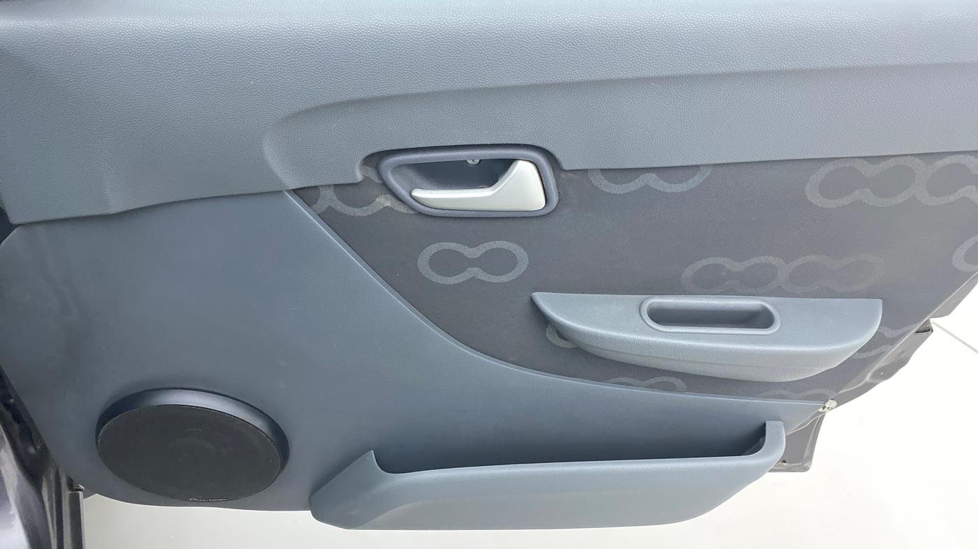 2016 Maruti Alto 800 LXI, Petrol, Manual, 55,109 km, Driver Side Door Panels Control