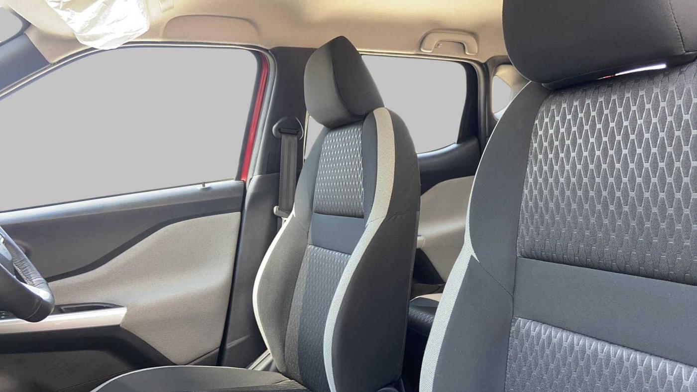 2022 Nissan MAGNITE XV CVT TURBO, Petrol, Automatic, 2,716 km, Right Side Front Door Cabin