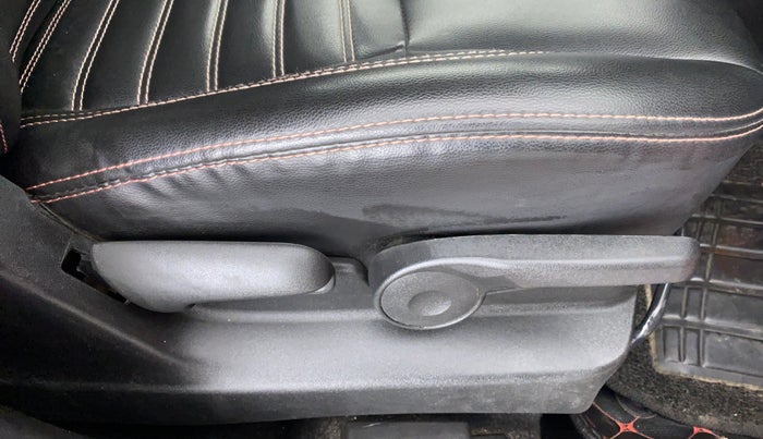 2018 Maruti Vitara Brezza ZDI PLUS AMT, Diesel, Automatic, 36,428 km, Driver Side Adjustment Panel