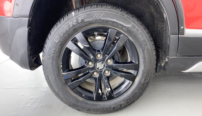 2018 Maruti Vitara Brezza ZDI PLUS AMT, Diesel, Automatic, 36,428 km, Right Rear Wheel