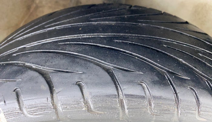 2019 Maruti Alto K10 VXI P, Petrol, Manual, 53,883 km, Right Front Tyre Tread