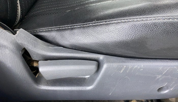 2019 Maruti Alto K10 VXI P, Petrol, Manual, 53,883 km, Driver Side Adjustment Panel