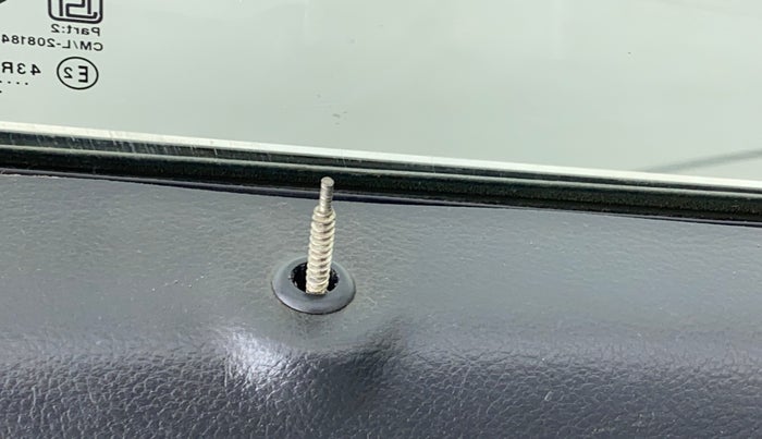 2019 Maruti Alto K10 VXI P, Petrol, Manual, 53,883 km, Lock system - Door lock knob has minor damage