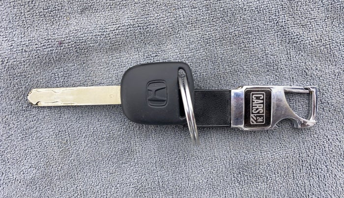 2018 Honda WR-V 1.2 i-VTEC S MT, Petrol, Manual, 37,160 km, Key Close Up