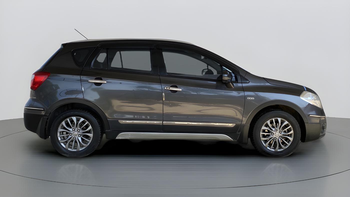 2017 Maruti S Cross ALPHA 1.3, Diesel, Manual, 99,360 km, Right Side View