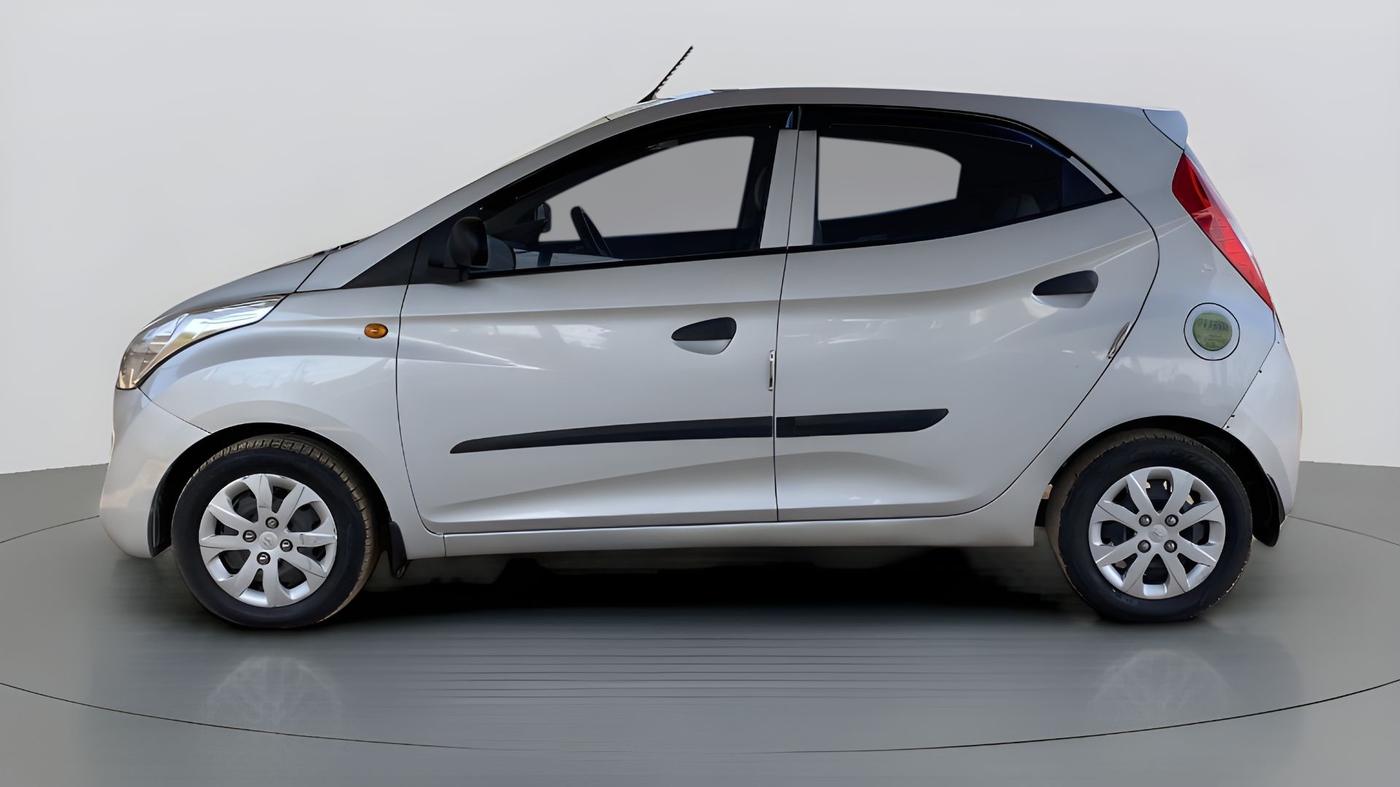2018 Hyundai Eon MAGNA +, Petrol, Manual, 21,383 km, Left Side