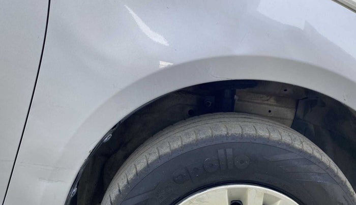 2014 Maruti Swift VXI, Petrol, Manual, 81,379 km, Right fender - Minor scratches