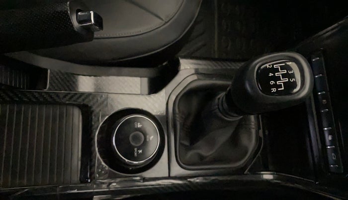 2021 Tata NEXON XZ PLUS PETROL DARK EDITION, Petrol, Manual, 68,454 km, Gear Lever