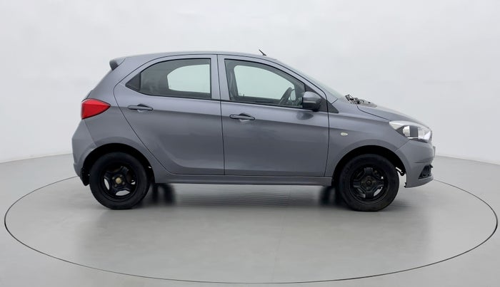 2019 Tata Tiago XT 1.2 REVOTRON, Petrol, Manual, 30,396 km, Right Side View