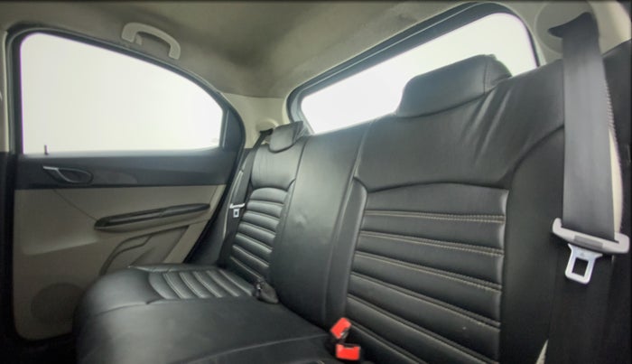 2019 Tata Tiago XT 1.2 REVOTRON, Petrol, Manual, 30,396 km, Right Side Rear Door Cabin