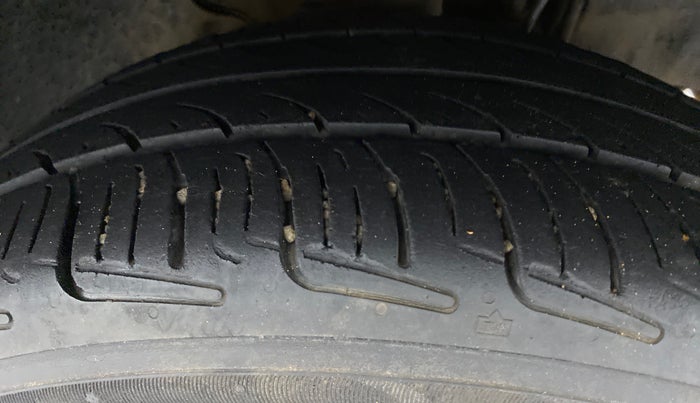 2019 Tata Tiago XT 1.2 REVOTRON, Petrol, Manual, 30,396 km, Right Front Tyre Tread