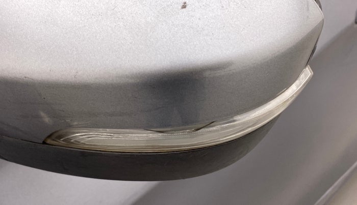 2019 Tata Tiago XT 1.2 REVOTRON, Petrol, Manual, 30,396 km, Left rear-view mirror - Indicator light not working