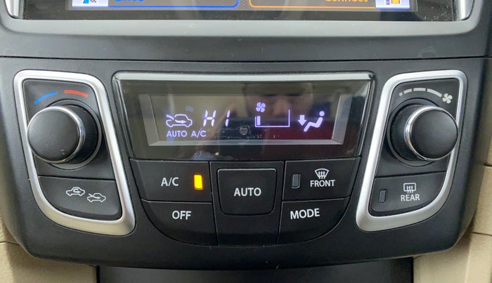 2017 Maruti Ciaz DELTA 1.4 MT PETROL, Petrol, Manual, 83,946 km, Automatic Climate Control