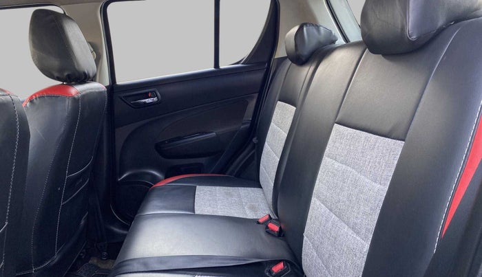 2015 Maruti Swift VXI, Petrol, Manual, 38,593 km, Right Side Rear Door Cabin