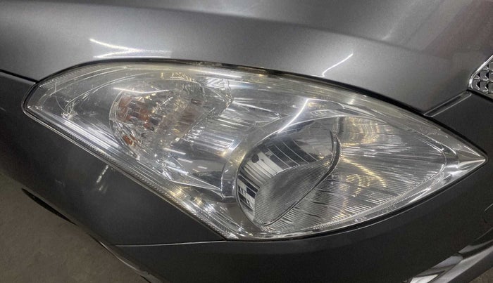 2013 Maruti Swift VXI, Petrol, Manual, 78,169 km, Right headlight - Minor scratches