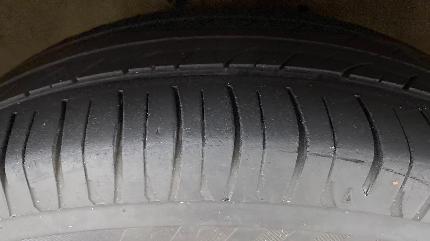 2017 Maruti Celerio VXI (O), Petrol, Manual, 79,509 km, Right Front Tyre Tread