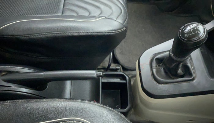 2020 Maruti New Wagon-R LXI CNG 1.0 L, CNG, Manual, 23,390 km, Gear Lever