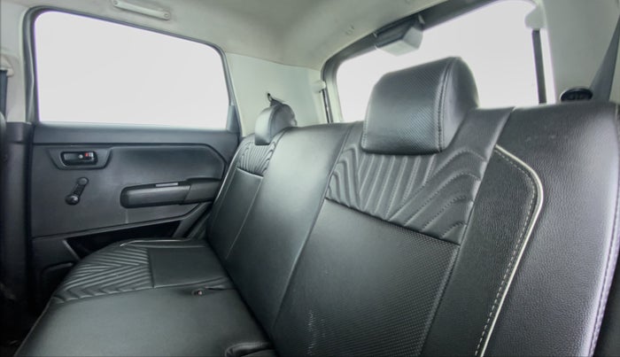 2020 Maruti New Wagon-R LXI CNG 1.0 L, CNG, Manual, 23,390 km, Right Side Rear Door Cabin