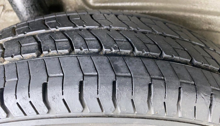 2020 Maruti New Wagon-R LXI CNG 1.0 L, CNG, Manual, 23,390 km, Right Rear Tyre Tread