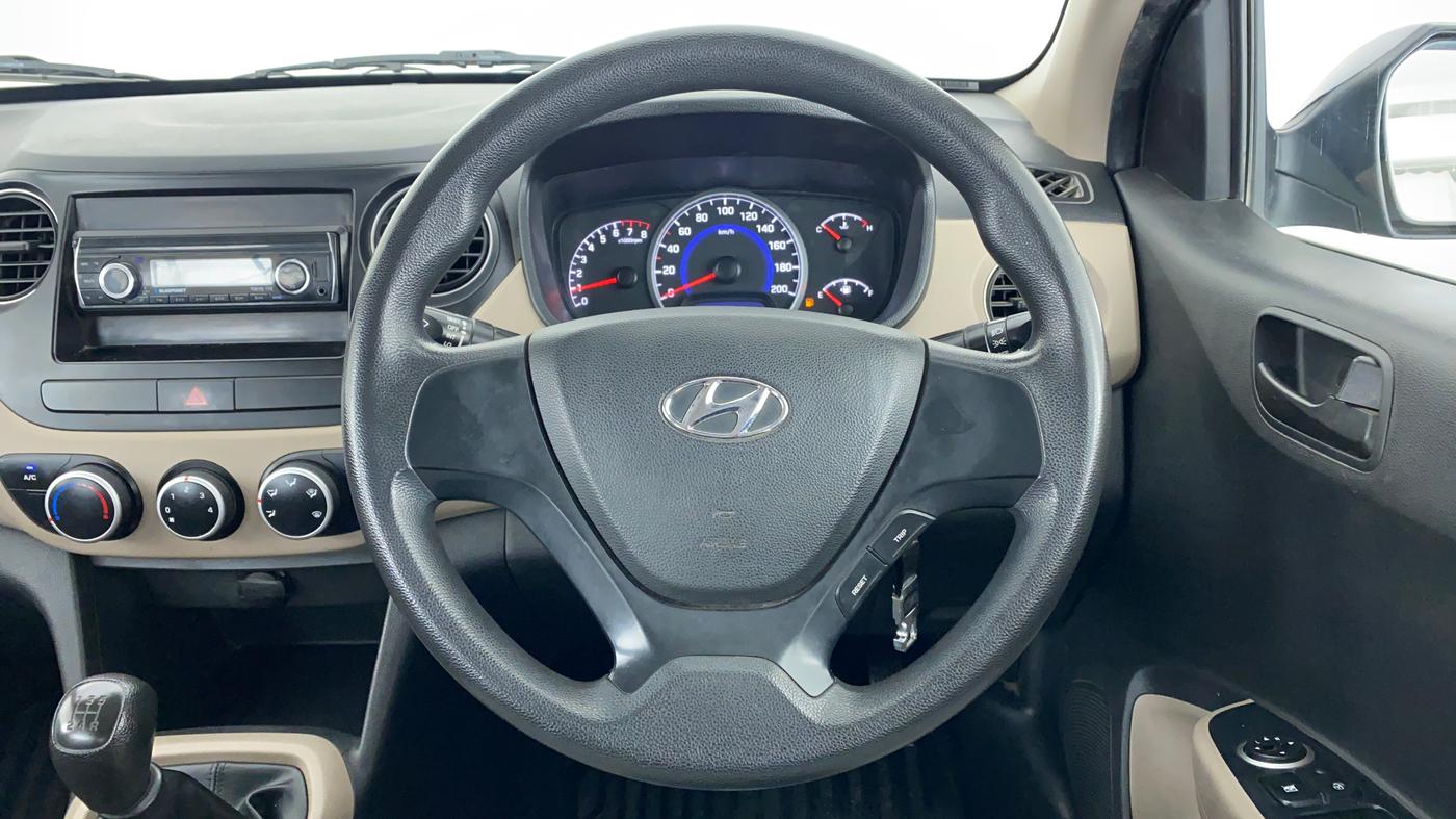 2017 Hyundai Grand i10 MAGNA 1.2 KAPPA VTVT, Petrol, Manual, 25,091 km, Steering Wheel Close Up
