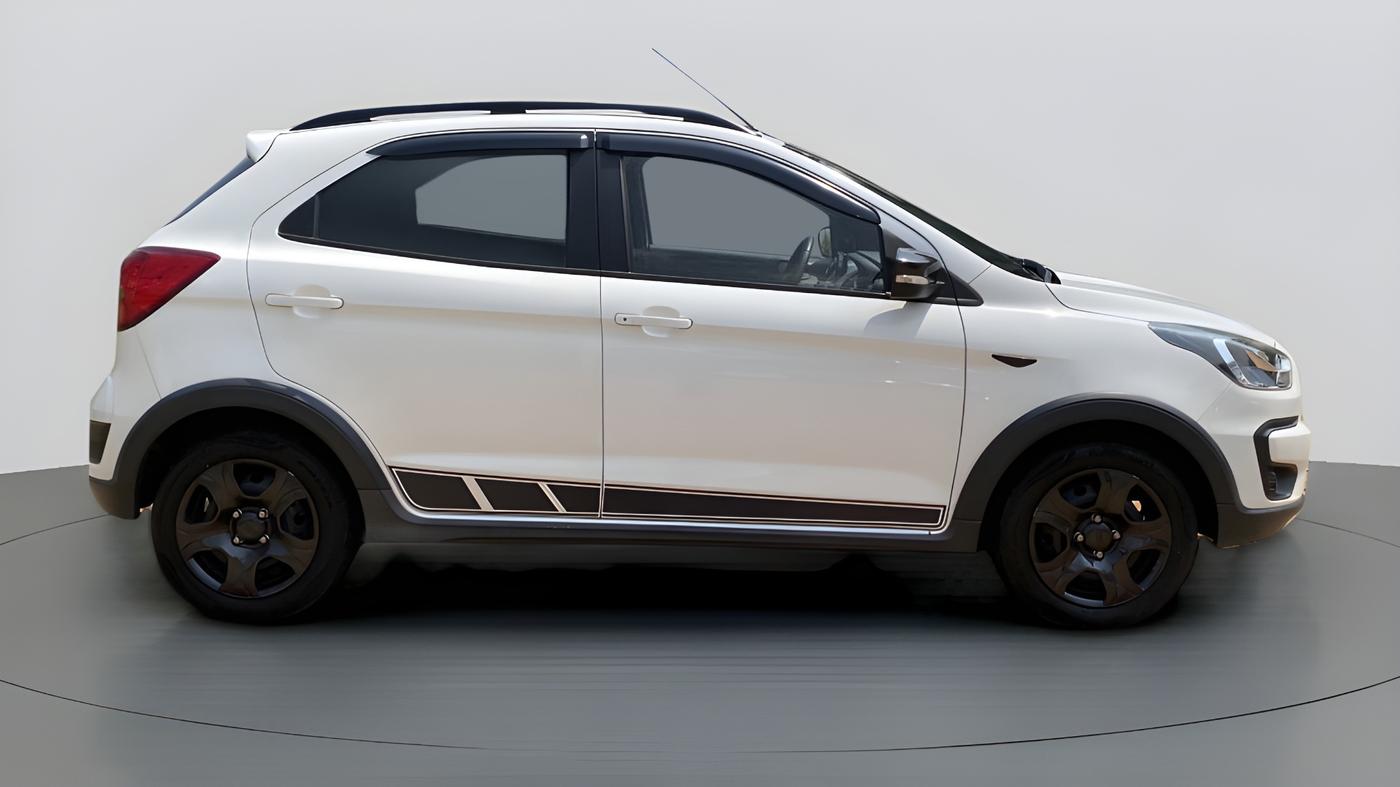 2018 Ford FREESTYLE TREND 1.2 PETROL, Petrol, Manual, 42,957 km, Right Side View