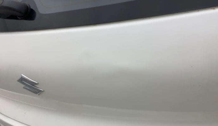 2017 Maruti Baleno DELTA PETROL 1.2, Petrol, Manual, 23,091 km, Dicky (Boot door) - Slightly dented