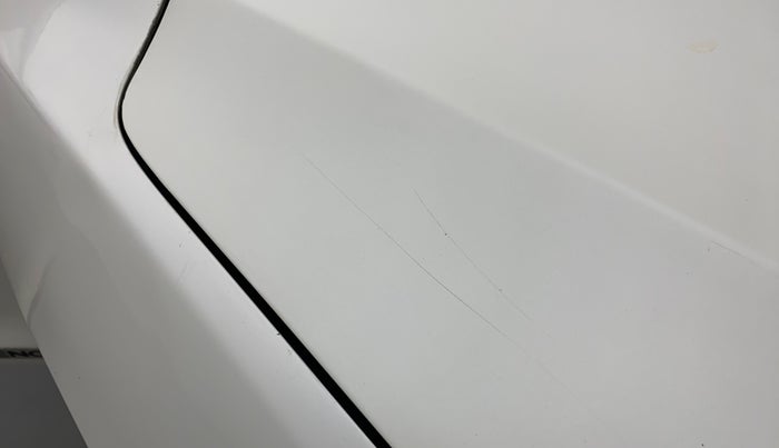 2017 Maruti Baleno DELTA PETROL 1.2, Petrol, Manual, 23,091 km, Bonnet (hood) - Minor scratches