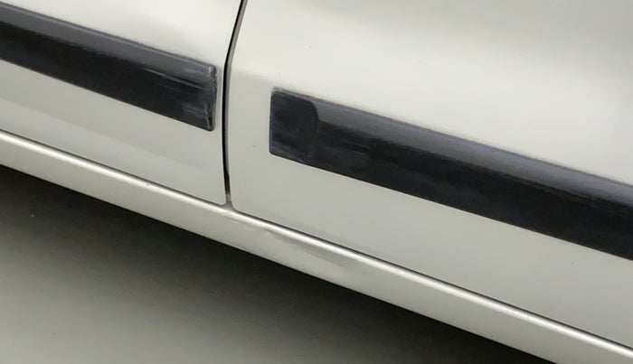 2014 Maruti Wagon R 1.0 LXI CNG, CNG, Manual, 76,560 km, Left running board - Slightly dented